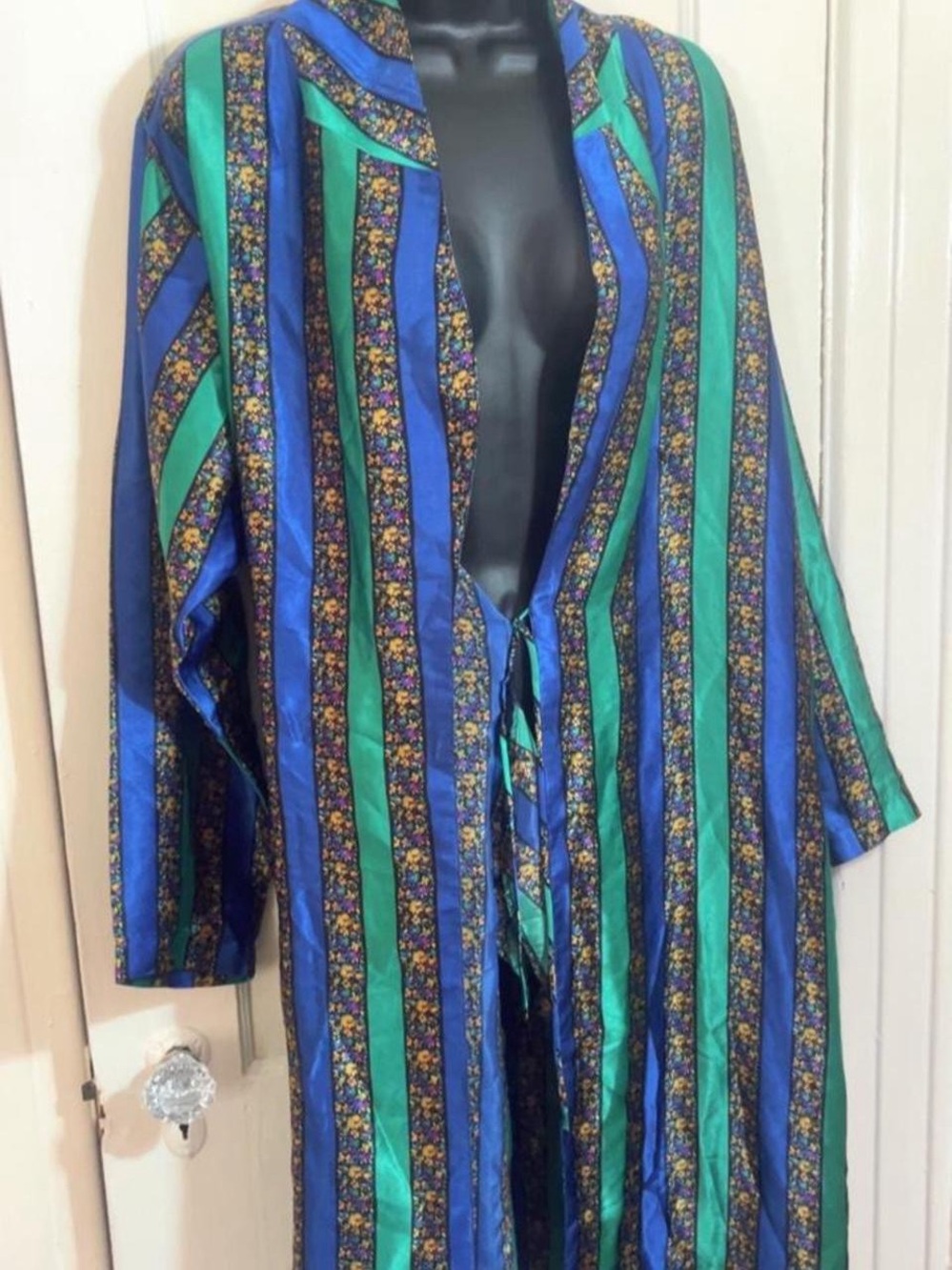 Silky Striped Floral Trim Robe in Blue & Green